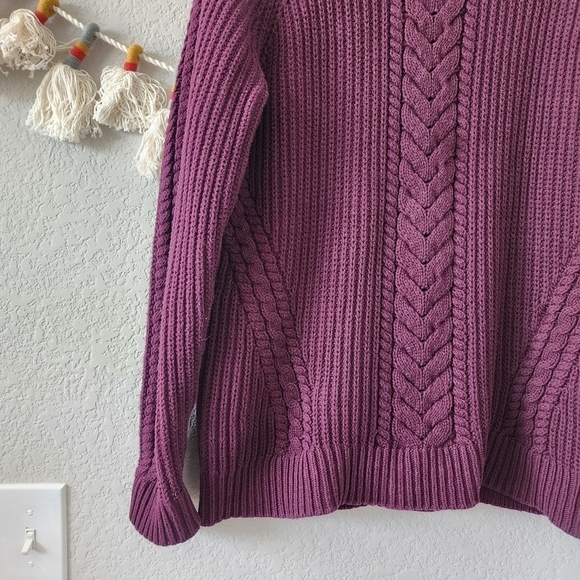 Lululemon Bring The Cozy Fisherman Chunky Knit Mock Neck Sweater Warm Outdoor 8 - Picture 6 of 13